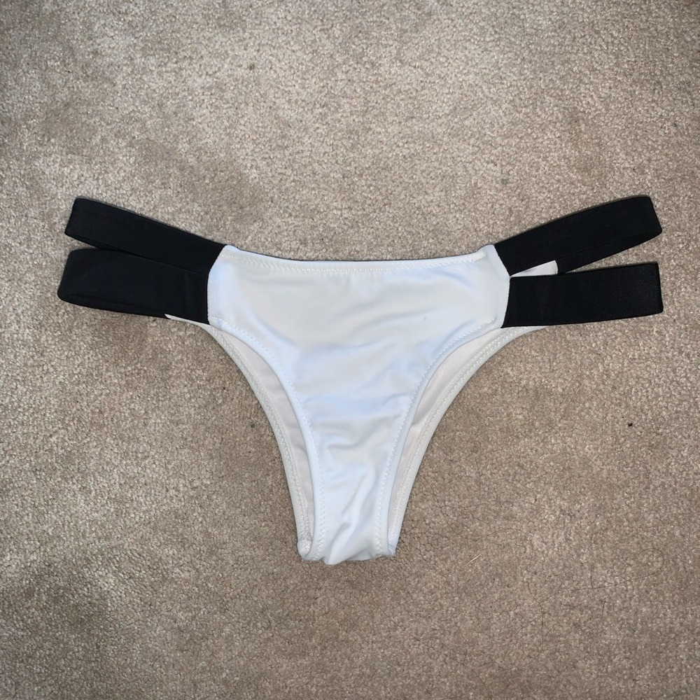 VS Black and White Bikini Bottoms